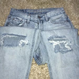 American eagle mom jeans